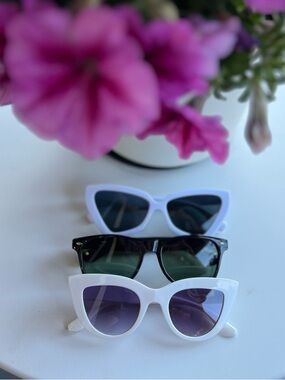 Set of 3 stylish Sunglasses for amazing price - Stylish Women's Shades